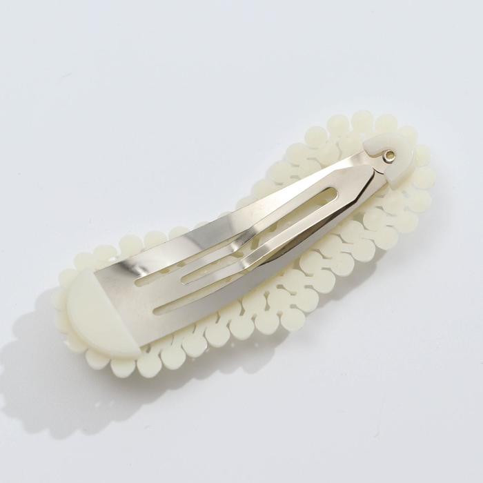 Кликните для увеличения изображения Заколка для волос на подложке «Самая нежная», изображение 3